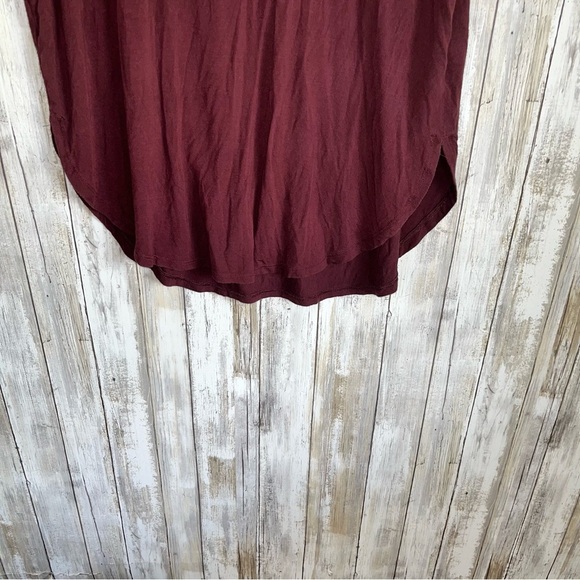 American Eagle Maroon Soft & Sexy Tee - Picture 3 of 4